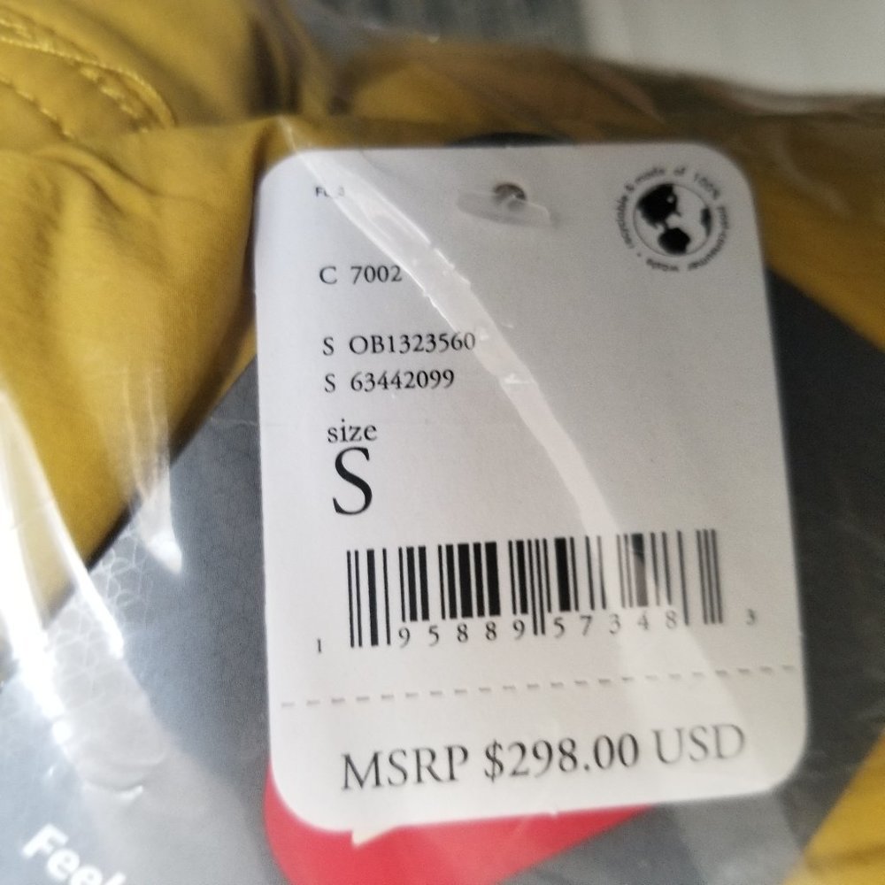 SALE NWT FP Movement Survival Mode Puffer Yellow Desert Grass Jacket 50% OFF - Picture 8 of 8